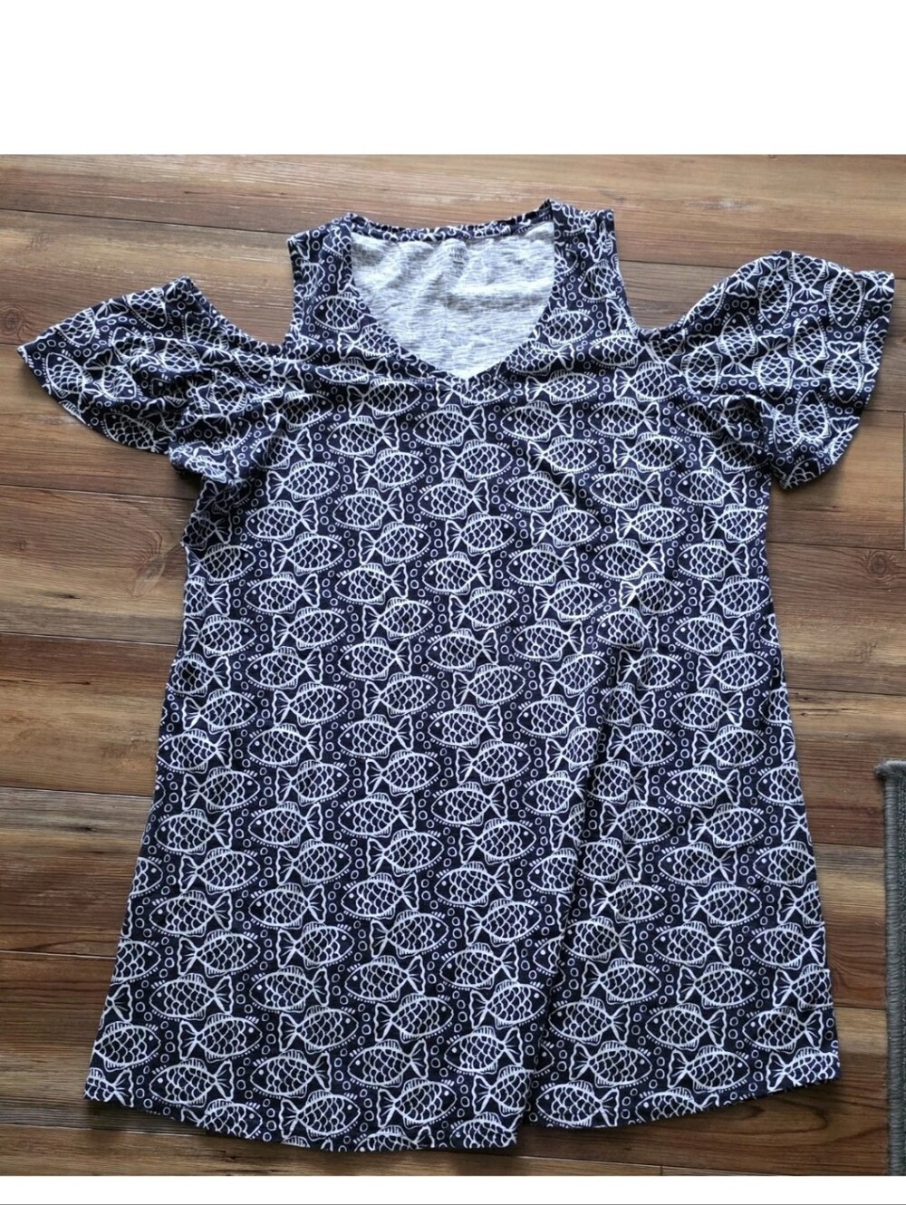 Crown & Ivy Navy Blue White Fish Print Cold Shoulder Flutter Sleeve Dress 2XL